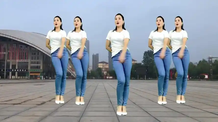 广场舞中带你在我心中歌词的歌名(广场舞中带你在我心中歌词的歌名叫