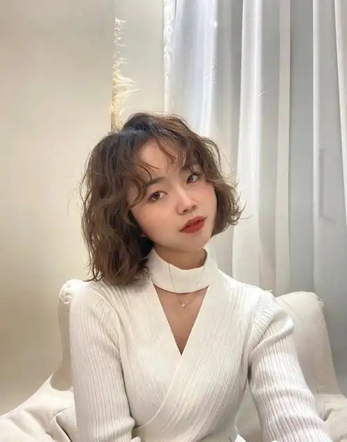 adhair羊毛卷烫发  #根据脸型选发型  #短发卷发  #女生烫发发