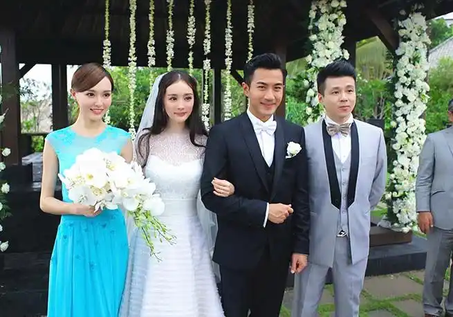 刘恺威38岁前妻与31岁现任妻子比美,网友:一个辣眼睛一个美成仙