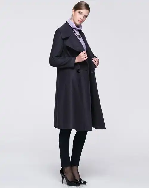 女深灰净色毛呢大衣