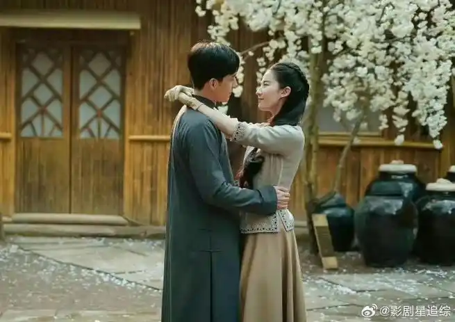 刘亦菲下部戏是南烟斋笔录##刘亦菲井柏然南烟斋笔录