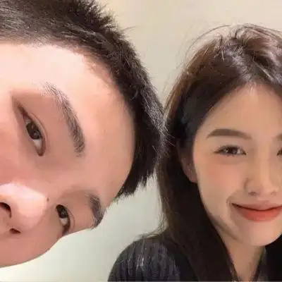 高质量精致温馨的甜美情侣头像真人