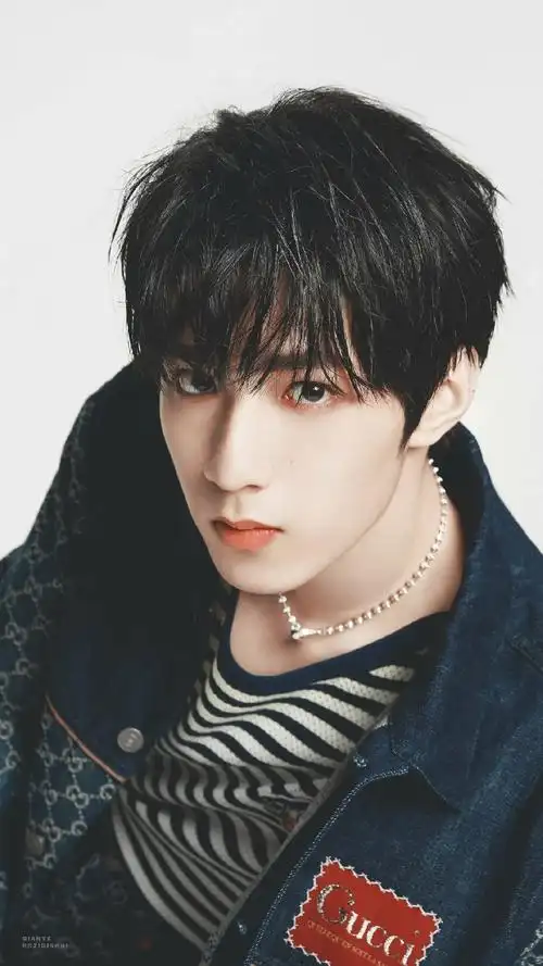 有哪些刘耀文神图(最好是舞台的 求求了姐妹们)? - 知乎