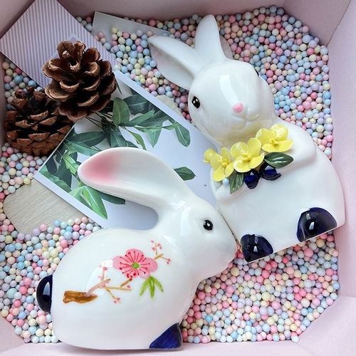 *热销*简约古风超白陶瓷梅花玉桂兔摆件兔年吉祥物现代家居装饰品