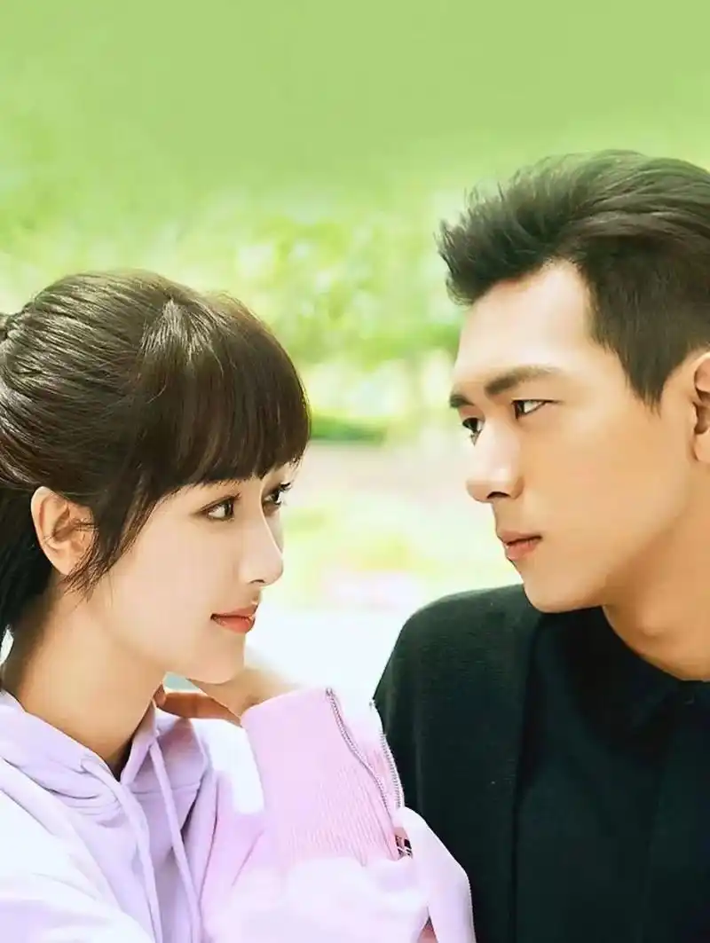 杨紫古装大女主剧国色芳华官宣与李现二搭谱大唐女性传奇