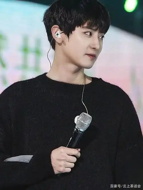 朴灿烈个人图集