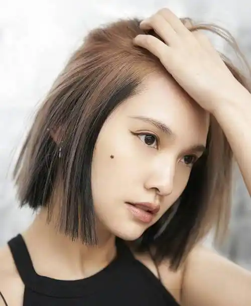 "扁平脸"女星能有多美,侧脸太虐?