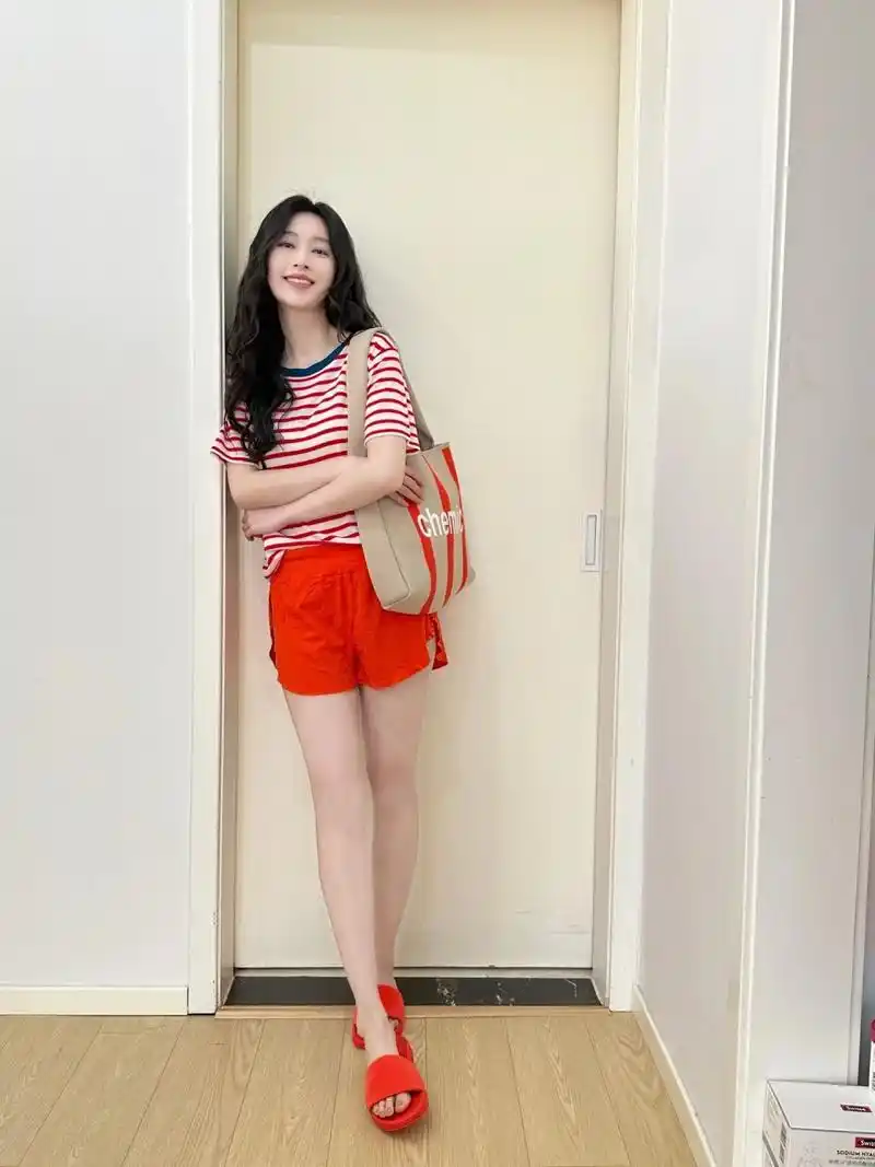 张俪 大长腿合集