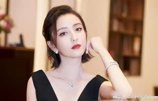 事实证明跟陈思诚藕断丝连的佟丽娅才是真正的清醒