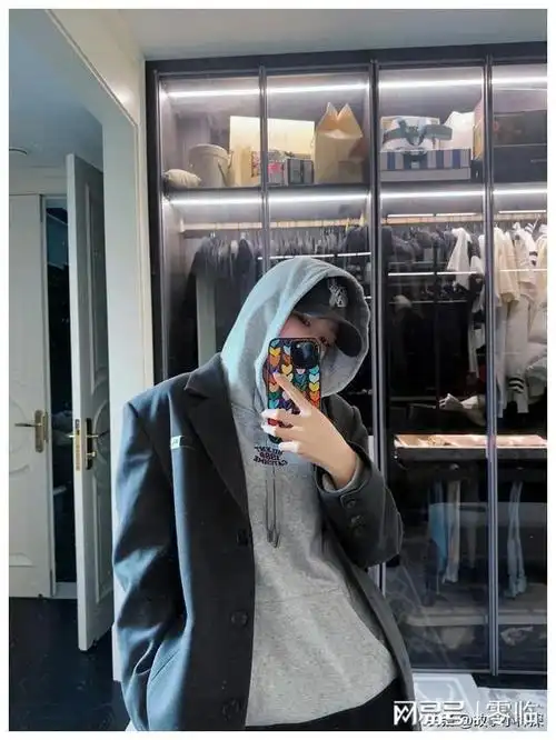 富二代的逆袭:周扬青如何实现千万年收入?连浪姐5她都来参加了