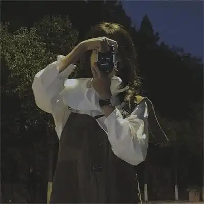 个性头像女生黑白高冷高清霸气女头像图片