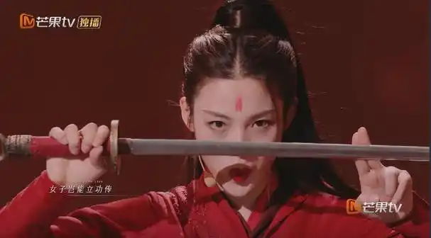 陈丽君断层第一舞美震撼夺眼球 回归浪姐初心(2)