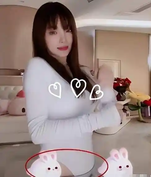 "做头发事件"快4年了,李小璐还在遭受网暴