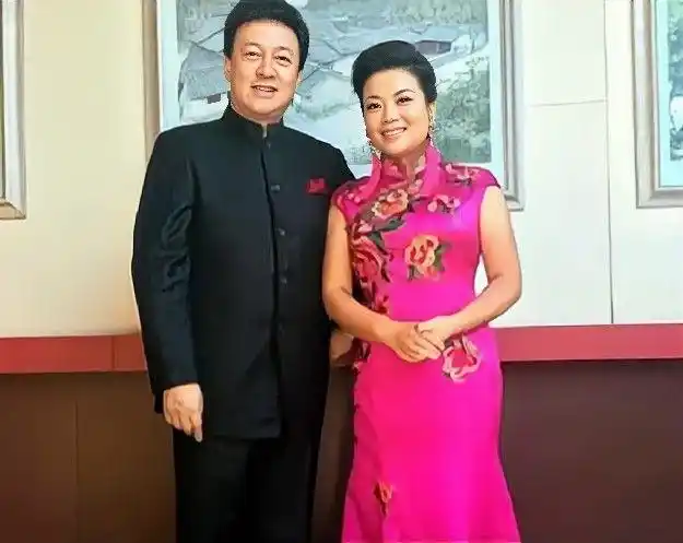 歌唱家张也54岁单身无子女与男闺蜜吕继宏的感情让人羡慕