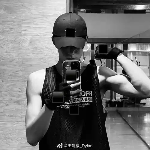 腹肌|胸肌|肌肉|大肚腩_网易订阅