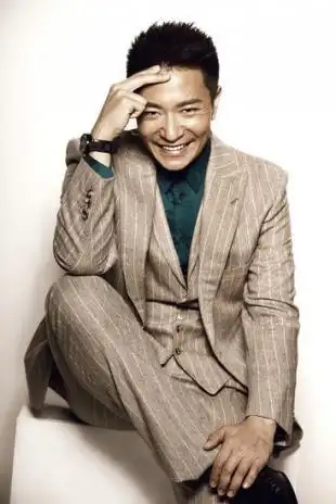 李宗翰挑梁"翻版集结号"新片从18岁演到80岁(组图)