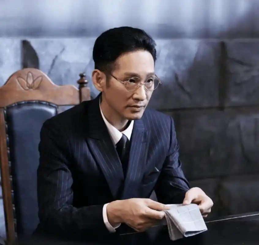 天天唠八卦#王劲松老师,在破冰行动中他将林耀东一角演绎到了极致