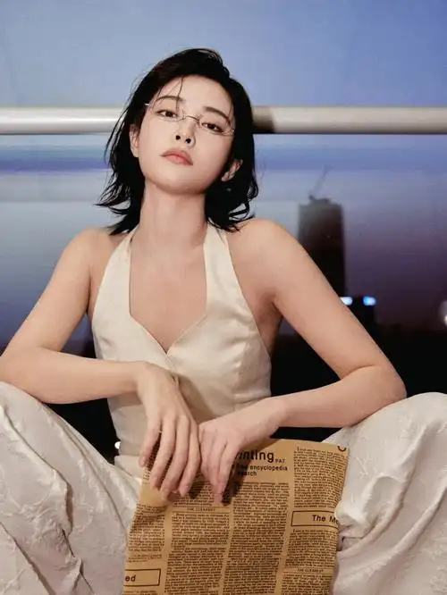 许佳琪的穿搭女生这样穿搭真的好帅啊