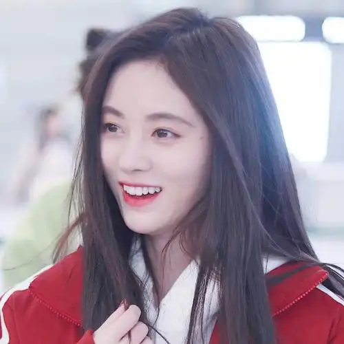 鞠婧祎头像by沈悸甜