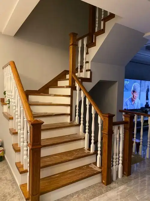 金山区优质实木楼梯多少钱