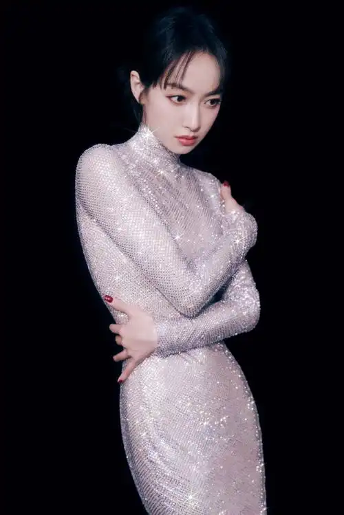 #宋茜碎钻头纱##2024网络视听盛典#