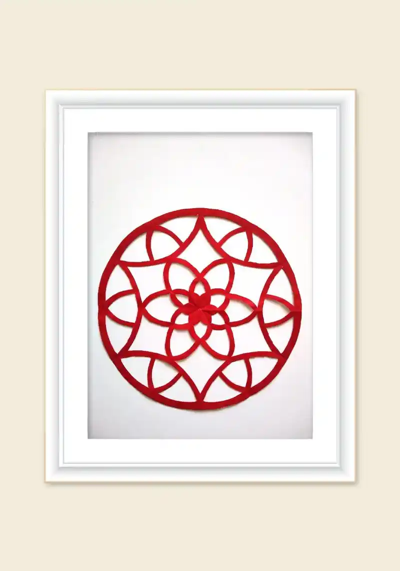 六角折剪纸,简易的儿童手工剪纸.#儿童剪纸 #剪纸 #手工  - 抖音