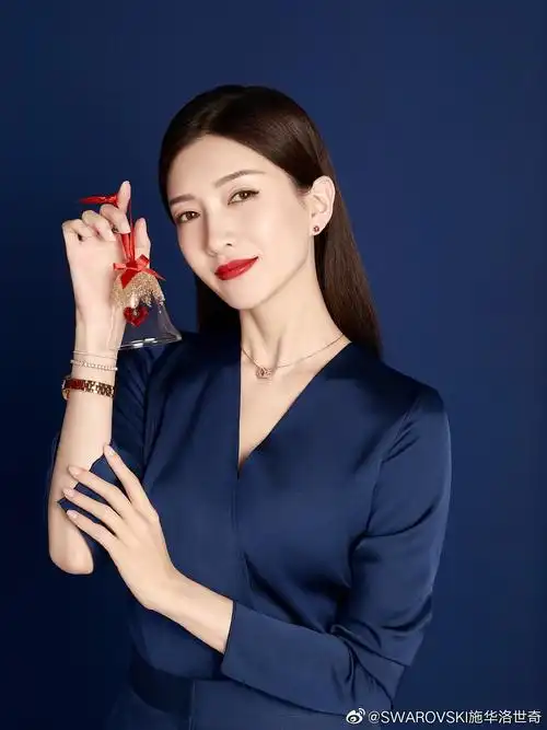 施华洛世奇江疏影