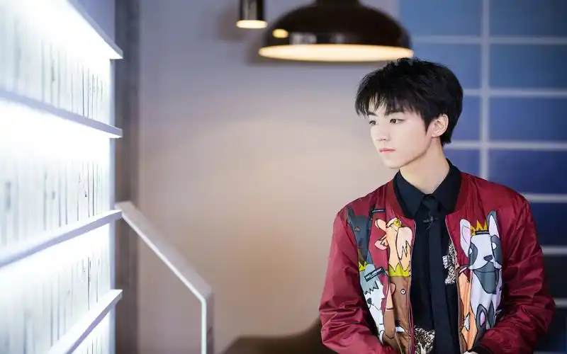 王俊凯帅气写真高清图片桌面壁纸