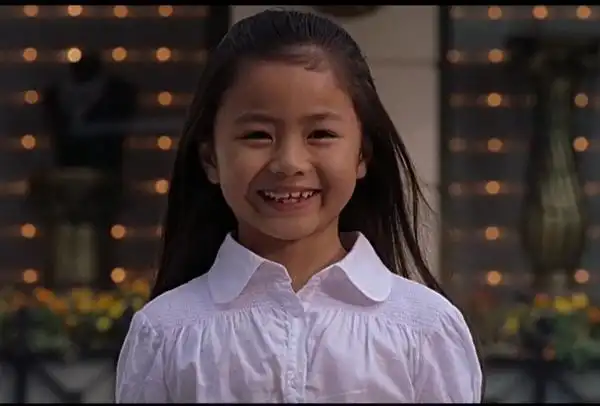 还记得演黄圣依小时候的那个小哑女吗?