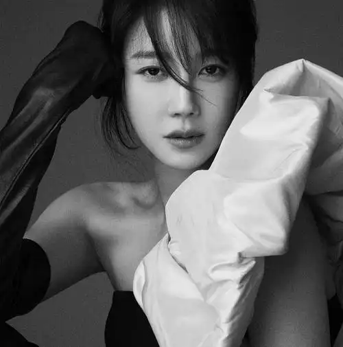 李智雅 ji-ah lee的图片