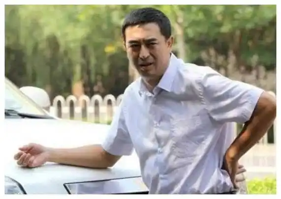 张嘉译_光芒_演艺