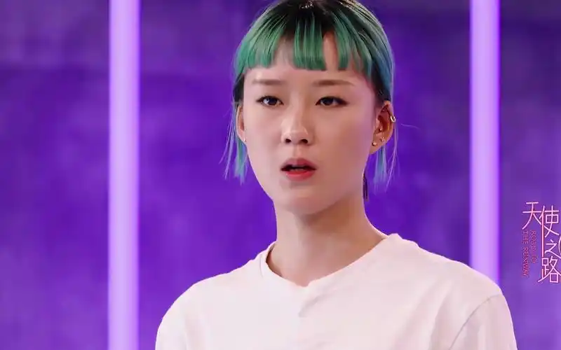 【6-25】《天使之路》极品美女撕x第6期之硬照大pk6-25