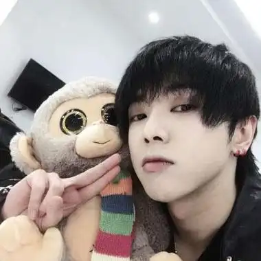 华晨宇头像女生专用可爱