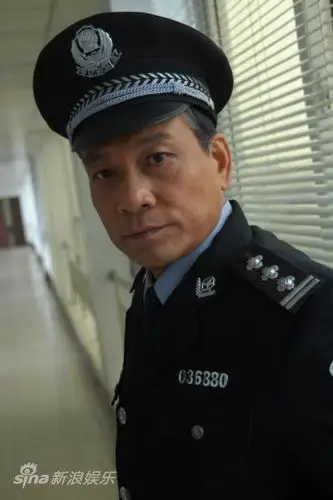 资料图片电视剧神圣使命剧照金鑫饰秦默