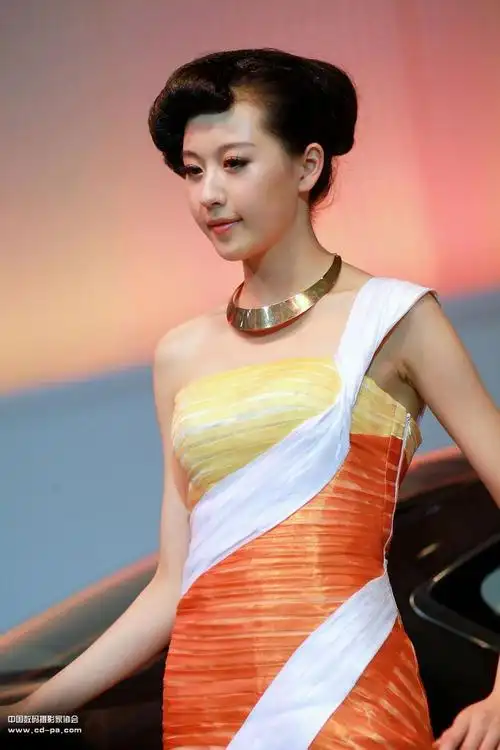 长春车展人像 精致超模张紫薇