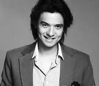 冯德伦默认恋舒淇 被彭于晏调侃绯闻含笑不语