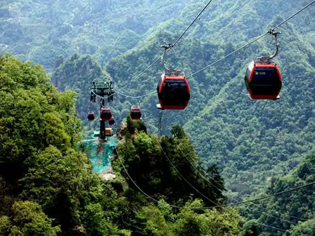 武当山-神农架-长江三峡4日游>十堰进宜昌出,到访武当仙山,乘坐游船