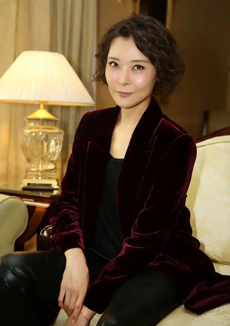 柯蓝助阵!lafayette 148 new york 设计展闪耀开幕