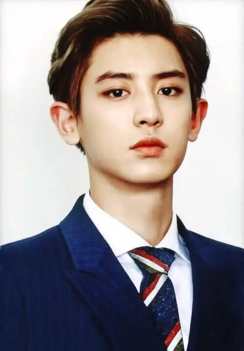 exo证件照类型美图