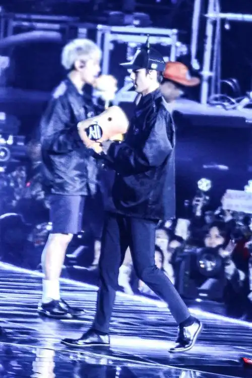 吴世勋0412生日快乐