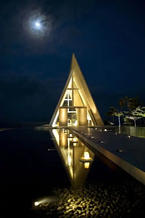 实现你的童话婚礼梦!全世界7个最浪漫结婚教堂