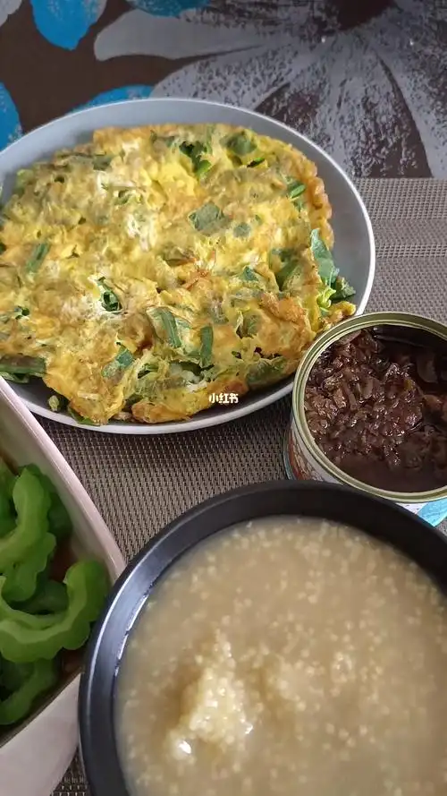 [樱花r]小长假结束了,恢复到了一个人的午餐,需!清淡而美味!