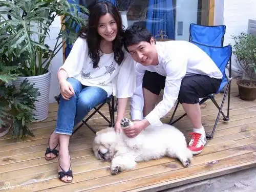 组图:王雅捷七夕曝光与老公私房照 晒幸福婚后生活_高清图集_新浪网