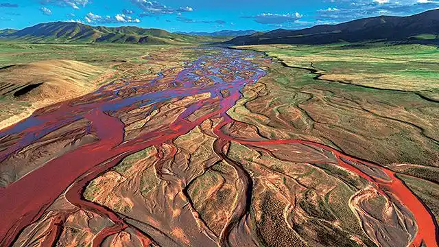 楚玛尔河 李晓东 摄