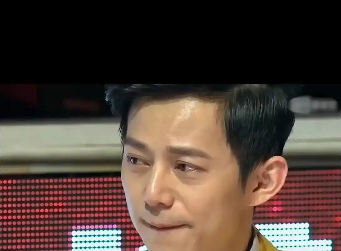 这是何炅最后悔的事.