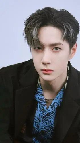 王一博帅炸合集图片/壁纸