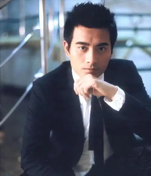 回顾宋佳:与才子恋爱和五婚导演同居,如今43岁不结婚成人间清醒