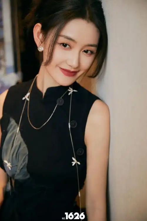 蒋依依##no.1626×蒋依依南京云锦非遗封面##cypress##cylebrity