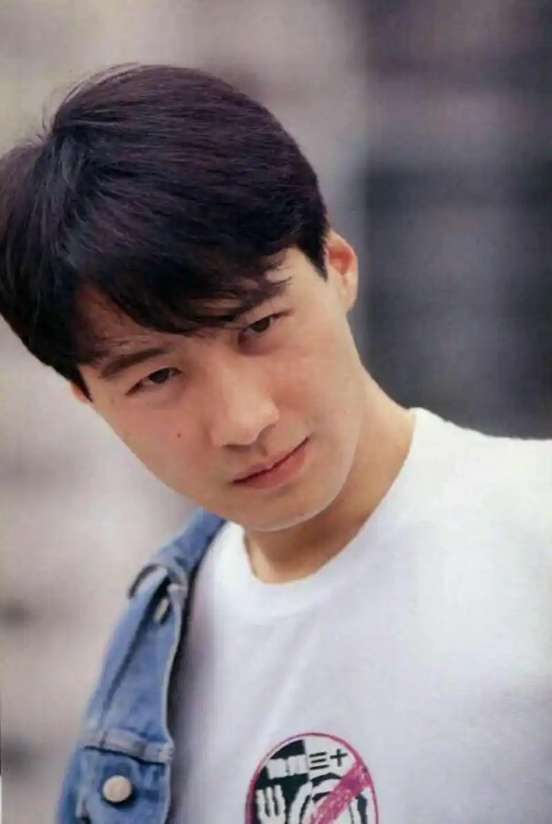 事实证明,四大天王中"最不起眼"的黎明,已经走上了另一条大道