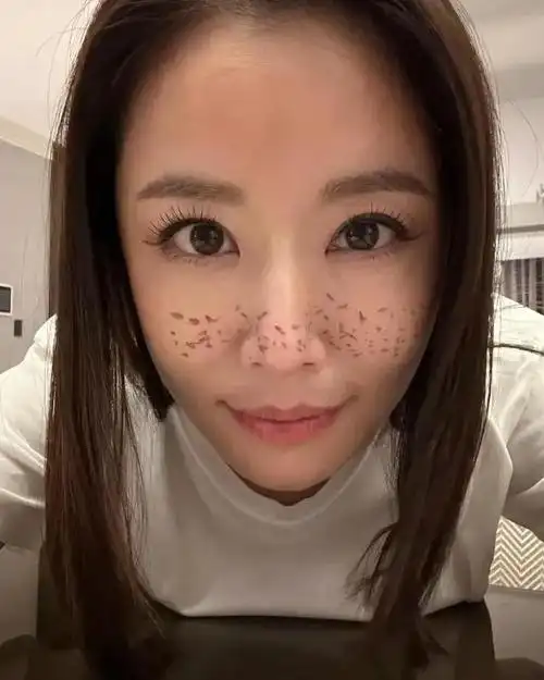 脸被当画布!林心如妆容大改造雀斑布满脸